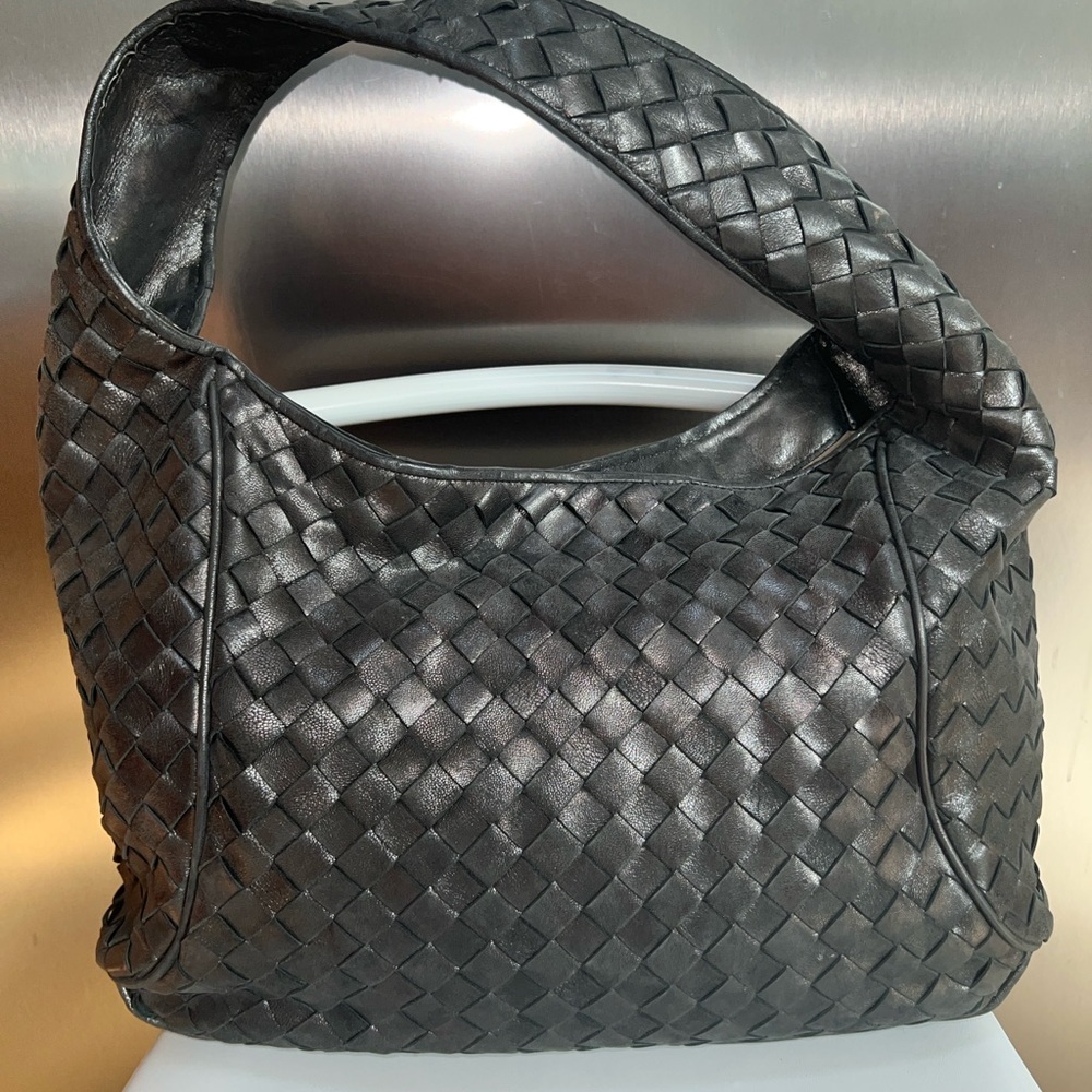 Michael Kors large Gunmetal Woven Leather Handbag - Picture 2 of 14